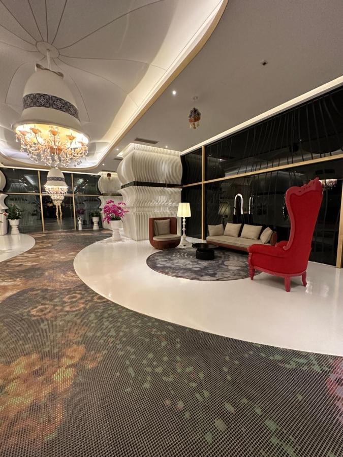 Arti Mont Kiara Aparthotel Kuala Lumpur Exterior foto